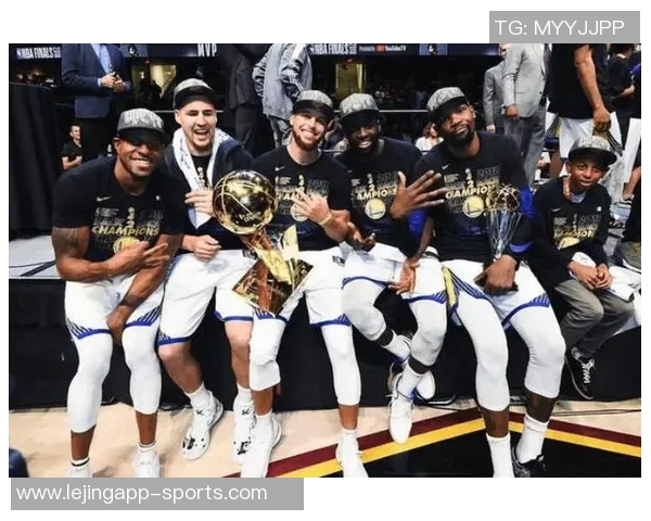 尼克杨看好勇士超越火箭库里追梦巴恩斯经验助力争前三